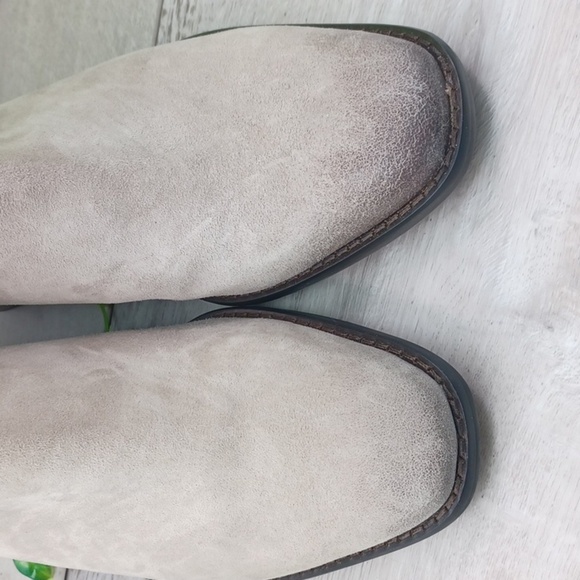 Sam Edelman Bronson Putty Suede Boots NIB - Picture 2 of 15
